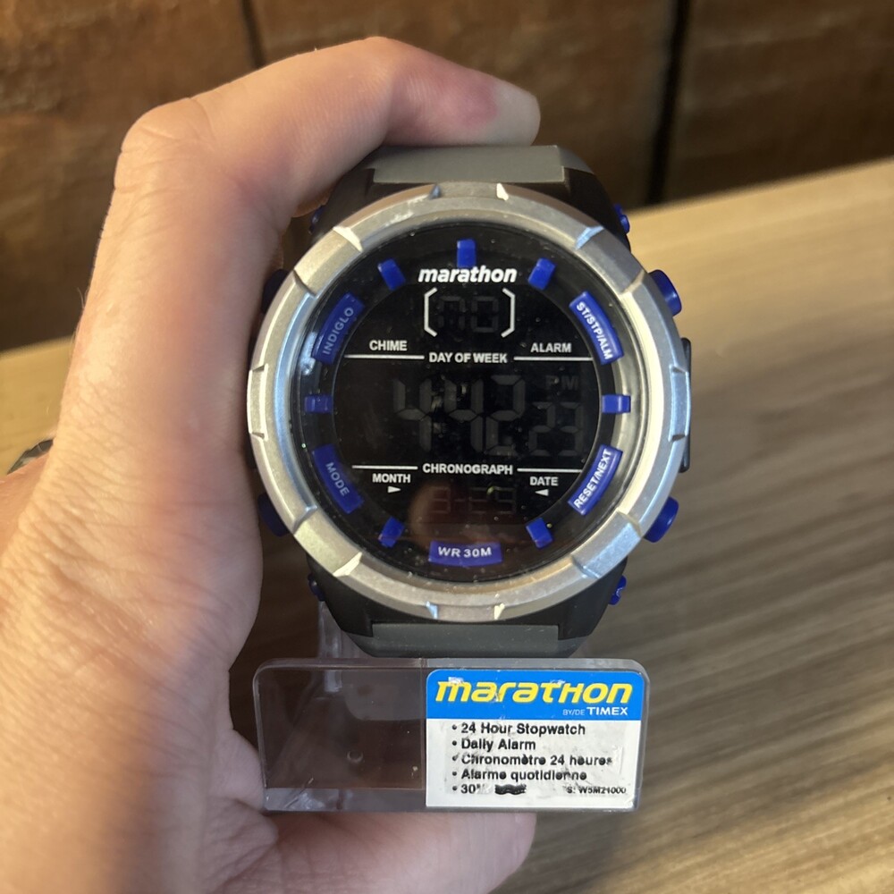 TIMEX Marathon TW5M21000 Quartz Silicone Band Watch NEW!